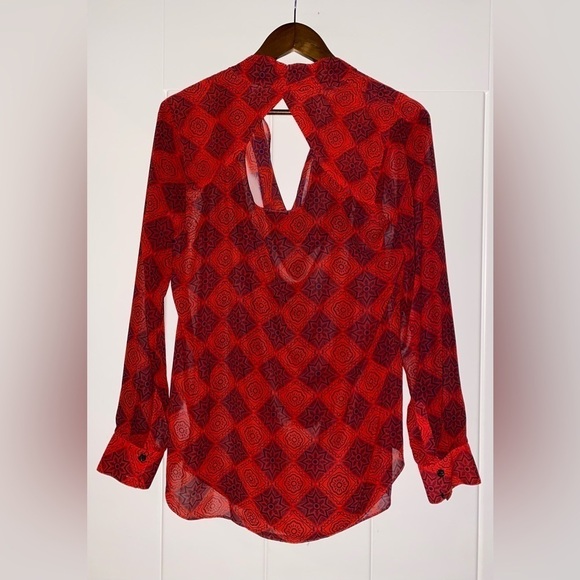 CAbi Sheer Diamond Keyhole‎ Red Women M Blouse Glam Cocktail Party Dinner - Picture 8 of 9